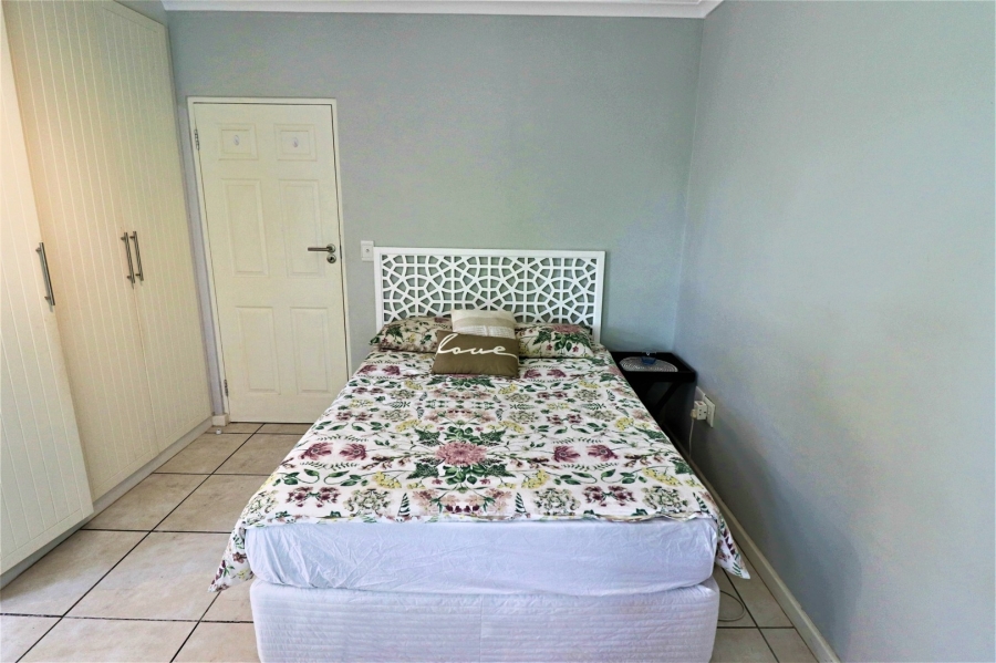 To Let 1 Bedroom Property for Rent in Rondebosch Western Cape